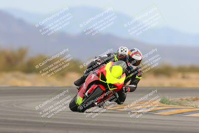 media/Jan-15-2023-SoCal Trackdays (Sun) [[c1237a034a]]/Turn 15 (1pm)/